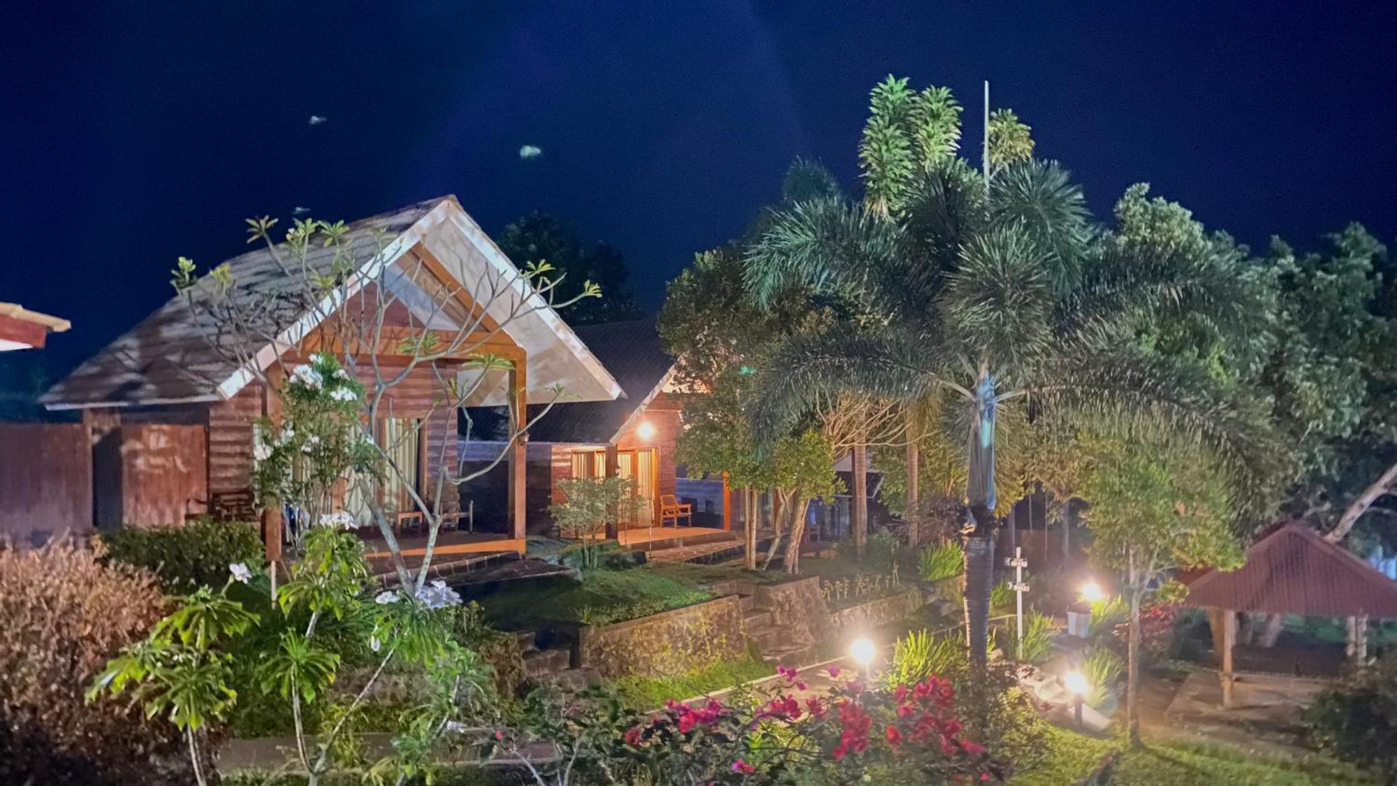Pondok Senaru Cottages Eksteriør billede